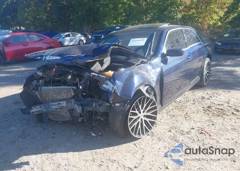 2013 Chrysler 300 300S from USA, damaged, VIN 2C3CCABT0DH686774